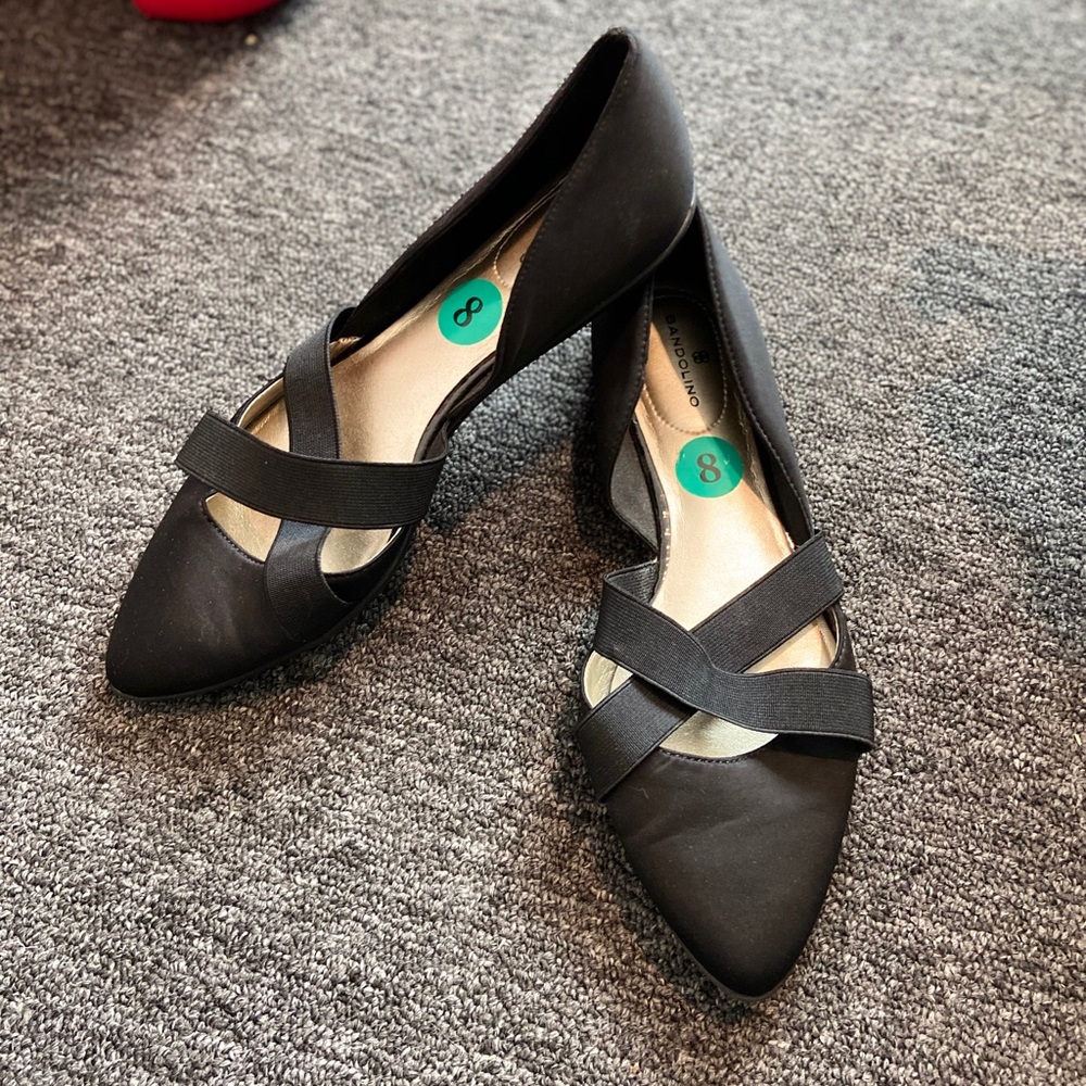 Flats - Picture 2 of 3